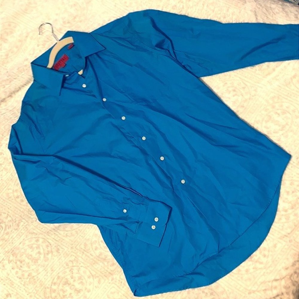BLUE DRESS SHIRT